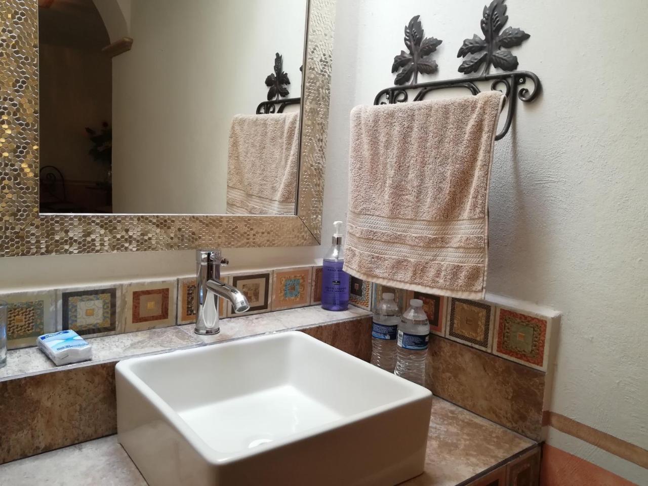 Hotel Posada Maria Bonita ベルナル エクステリア 写真